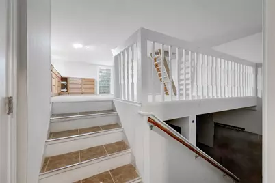 7621 Menler Drive, Austin, TX 78735 - Photo 36