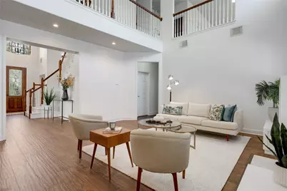 7621 Menler Drive, Austin, TX 78735 - Photo 4