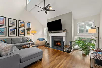 1500 Woodlawn Boulevard #304, Austin, TX 78703 - Photo 2