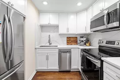 1500 Woodlawn Boulevard #304, Austin, TX 78703 - Photo 8
