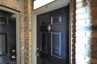 505 W 18th St, Austin, TX 78701 - Photo 2