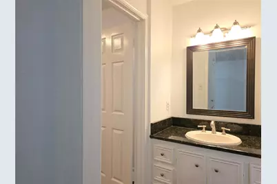 505 W 18th Street #E, Austin, TX 78701 - Photo 12