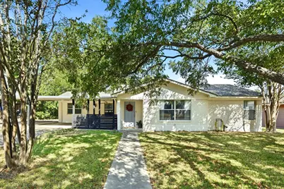 904 Kirk Street, Taylor, TX 76574 - Photo 1