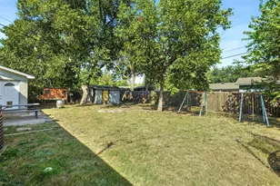 904 Kirk St, Taylor, TX 76574 - Photo 24