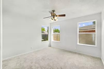 904 Kirk Street, Taylor, TX 76574 - Photo 18