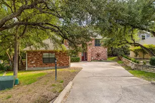 118 Deerfield Cove, Lakeway, TX 78734 - Photo 2