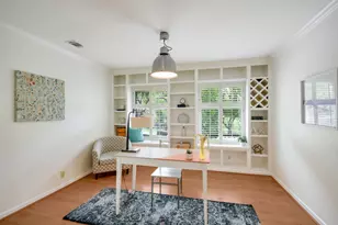 6304 Whitemarsh Valley Walk, Austin, TX 78746 - Photo 14