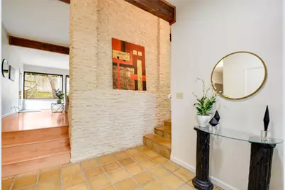 6304 Whitemarsh Valley Walk, Austin, TX 78746 - Photo 10