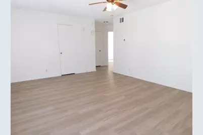 1002 Southwalk Street #D, Georgetown, TX 78626 - Photo 2