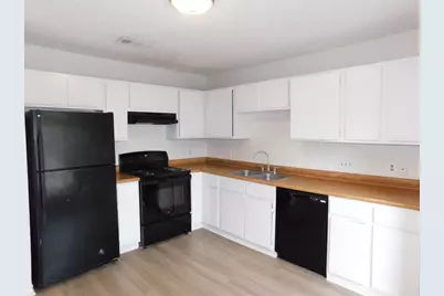 1002 Southwalk Street #D, Georgetown, TX 78626 - Photo 4