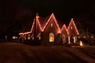 710 W 11th St, Taylor, TX 76574 - Photo 4