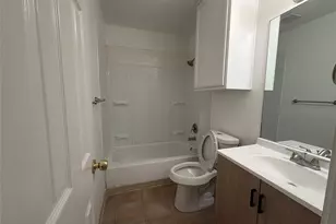 103 N Mockingbird Cir, Cedar Creek, TX 78612 - Photo 8
