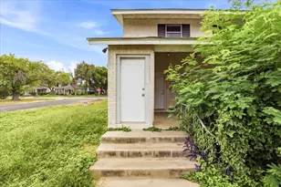 152/154 Shadwell Dr, San Antonio, TX 78228 - Photo 8
