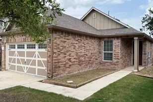 260 Sage Derby Dr, Hutto, TX 78634 - Photo 2