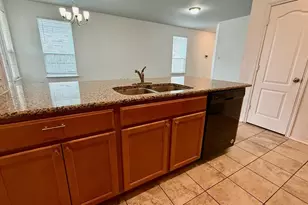 260 Sage Derby Dr, Hutto, TX 78634 - Photo 10