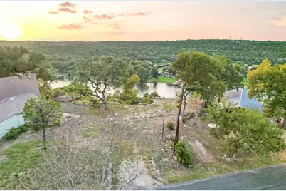 1808 Cliffwood Drive, Austin, TX 78733 - Photo 2