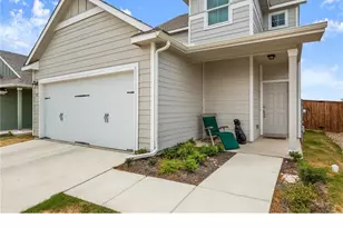 328 Majestic Cedar Ct, Liberty Hill, TX 78642 - Photo 2