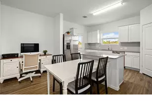 328 Majestic Cedar Ct, Liberty Hill, TX 78642 - Photo 10