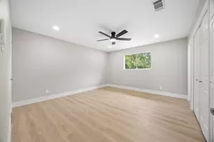 803 Windsor Rd, Round Rock, TX 78664 - Photo 16