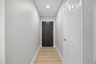 803 Windsor Road, Round Rock, TX 78664 - Photo 4