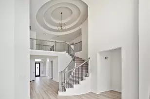 132 Cloverton Cres, Hutto, TX 78634 - Photo 2