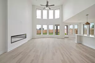 132 Cloverton Cres, Hutto, TX 78634 - Photo 12