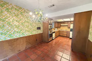 7509 Hart Ln, Austin, TX 78731 - Photo 12