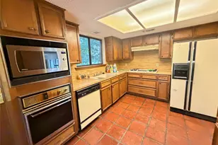 7509 Hart Ln, Austin, TX 78731 - Photo 10