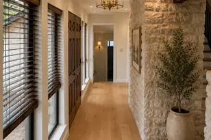 7509 Hart Ln, Austin, TX 78731 - Photo 4