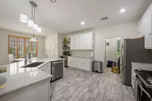 10232 Grizzly Oak Dr, Austin, TX 78748 - Photo 10