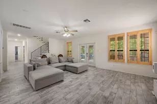 10232 Grizzly Oak Dr, Austin, TX 78748 - Photo 6