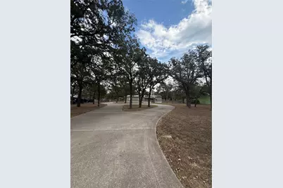 177 Jeffrey Drive, Cedar Creek, TX 78612 - Photo 2