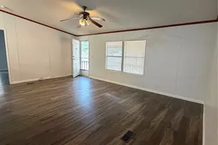 177 Jeffrey Dr, Cedar Creek, TX 78612 - Photo 16