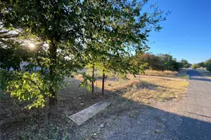 404 Whispering Oaks Loop, Killeen, TX 76549 - Photo 2