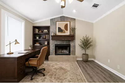 915 Vargas Road, Austin, TX 78741 - Photo 2
