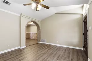 915 Vargas Rd, Austin, TX 78741 - Photo 6