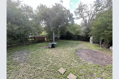 1041 Rosemont Street, Austin, TX 78723 - Photo 12
