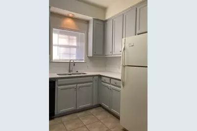 2100 San Gabriel Street #204, Austin, TX 78705 - Photo 2