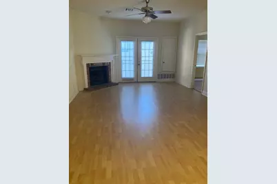 2100 San Gabriel Street #204, Austin, TX 78705 - Photo 6