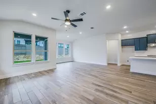 8921 Pallas Cat Dr, Austin, TX 78744 - Photo 2