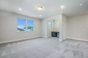 8921 Pallas Cat Dr, Austin, TX 78744 - Photo 10