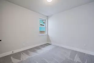 8921 Pallas Cat Dr, Austin, TX 78744 - Photo 8
