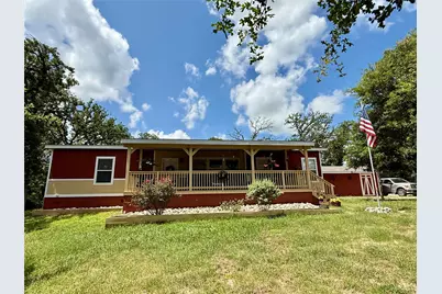 839 Northwood Circle, Rockdale, TX 76567 - Photo 2