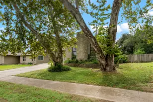 4009 Hillside Dr, Round Rock, TX 78681 - Photo 4