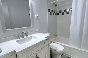 409 Oscar St, Taylor, TX 76574 - Photo 6