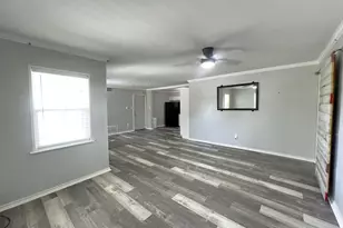 409 Oscar St, Taylor, TX 76574 - Photo 12