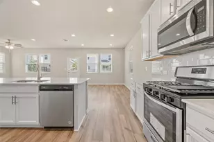 10017 Dawn Pearl Dr, Austin, TX 78748 - Photo 8