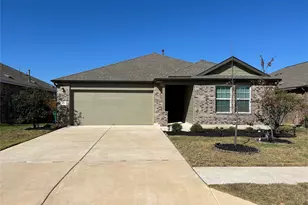 118 Isaac Millsaps Trl, Bastrop, TX 78602 - Photo 2