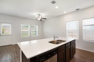 15200 Spruce Frost Cv, Del Valle, TX 78617 - Photo 6