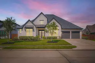 9818 Wright Dr, Manvel, TX 77578 - Photo 2